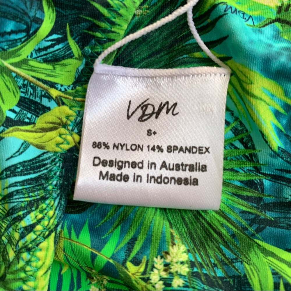 VDM Sienna Bikini Top Green Tropical S - Picture 8 of 10